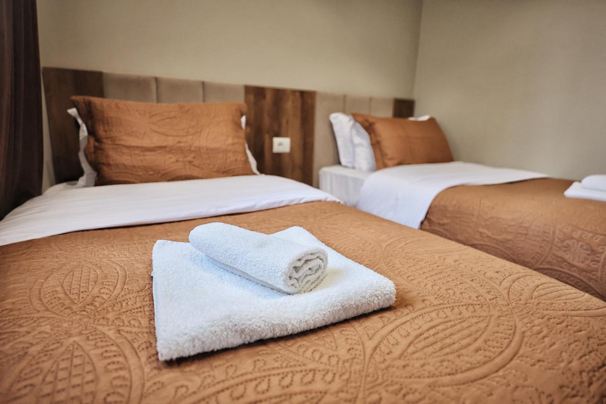 Vila Casablanca - Boutique Hotel&Restaurant Shkodër Extérieur photo