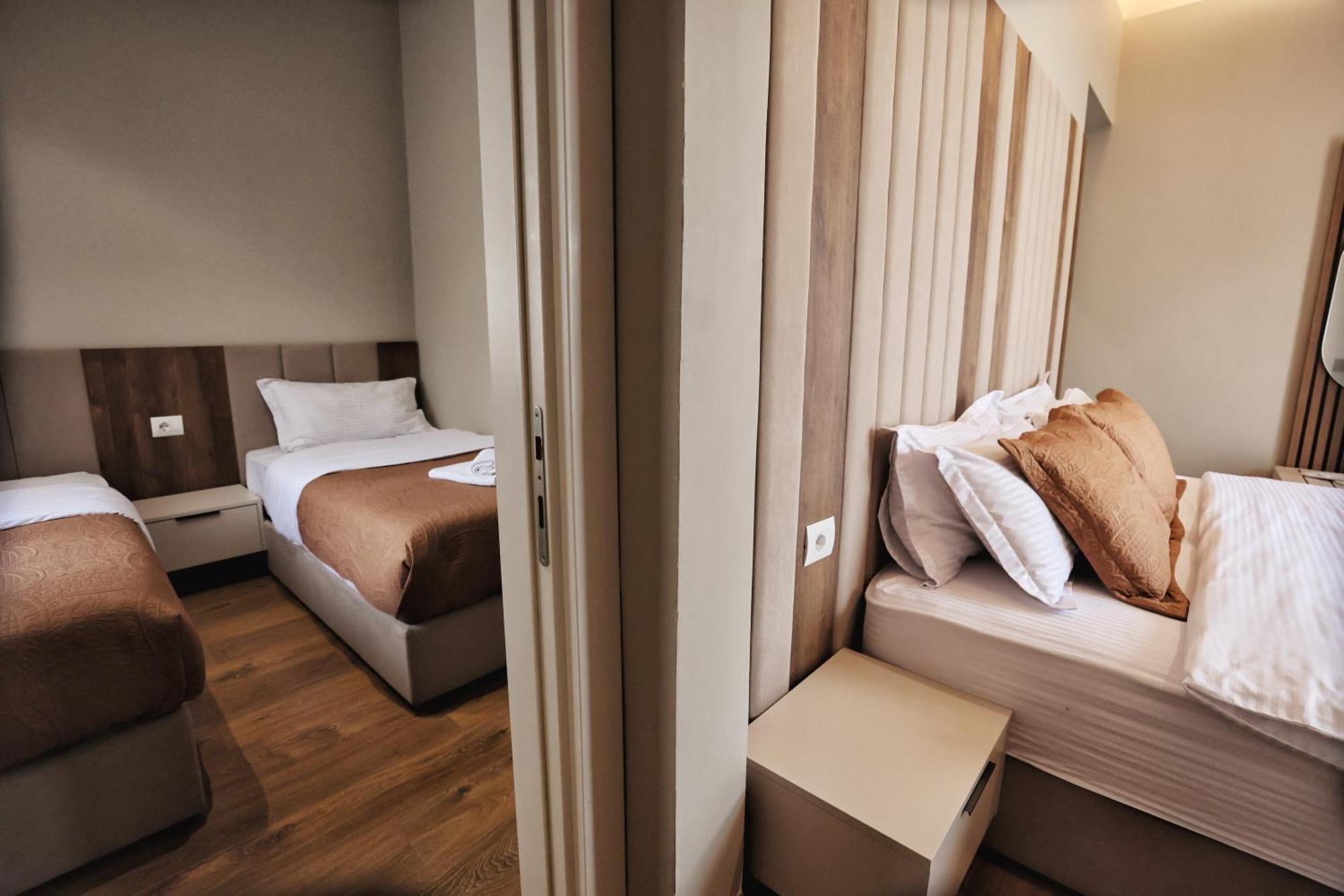 Vila Casablanca - Boutique Hotel&Restaurant Shkodër Extérieur photo