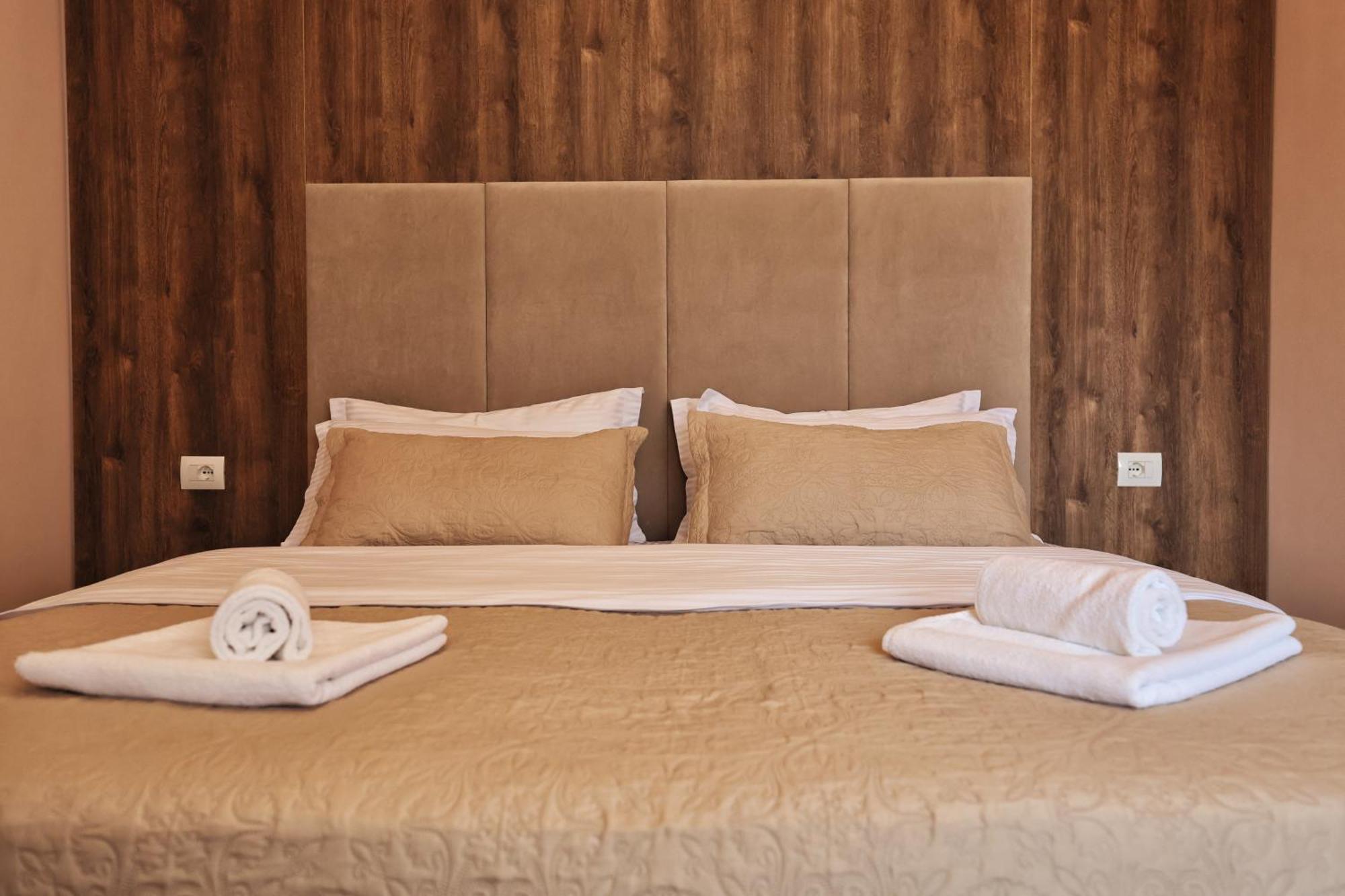 Vila Casablanca - Boutique Hotel&Restaurant Shkodër Extérieur photo