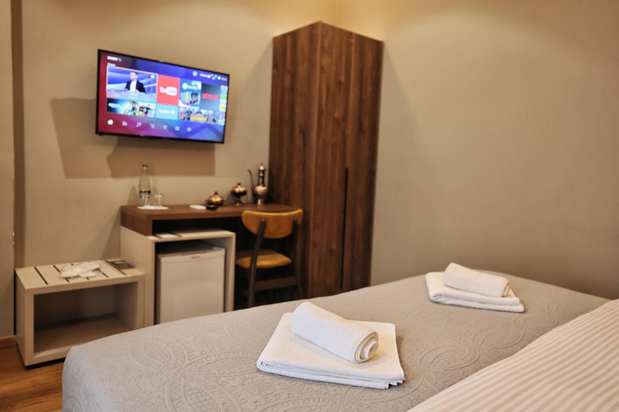 Vila Casablanca - Boutique Hotel&Restaurant Shkodër Extérieur photo